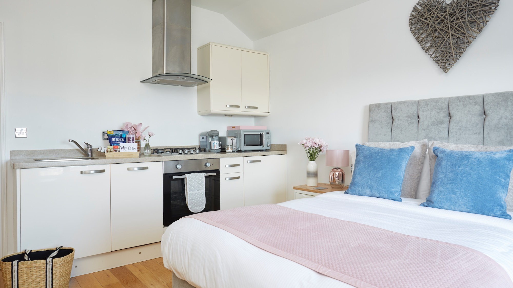 Beatrice Studio Apartment, Bed and Kitchen, Shanklin Villa Aparthotel, Isle of Wight
